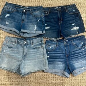 Size 31/12 Distressed Denim Shorts